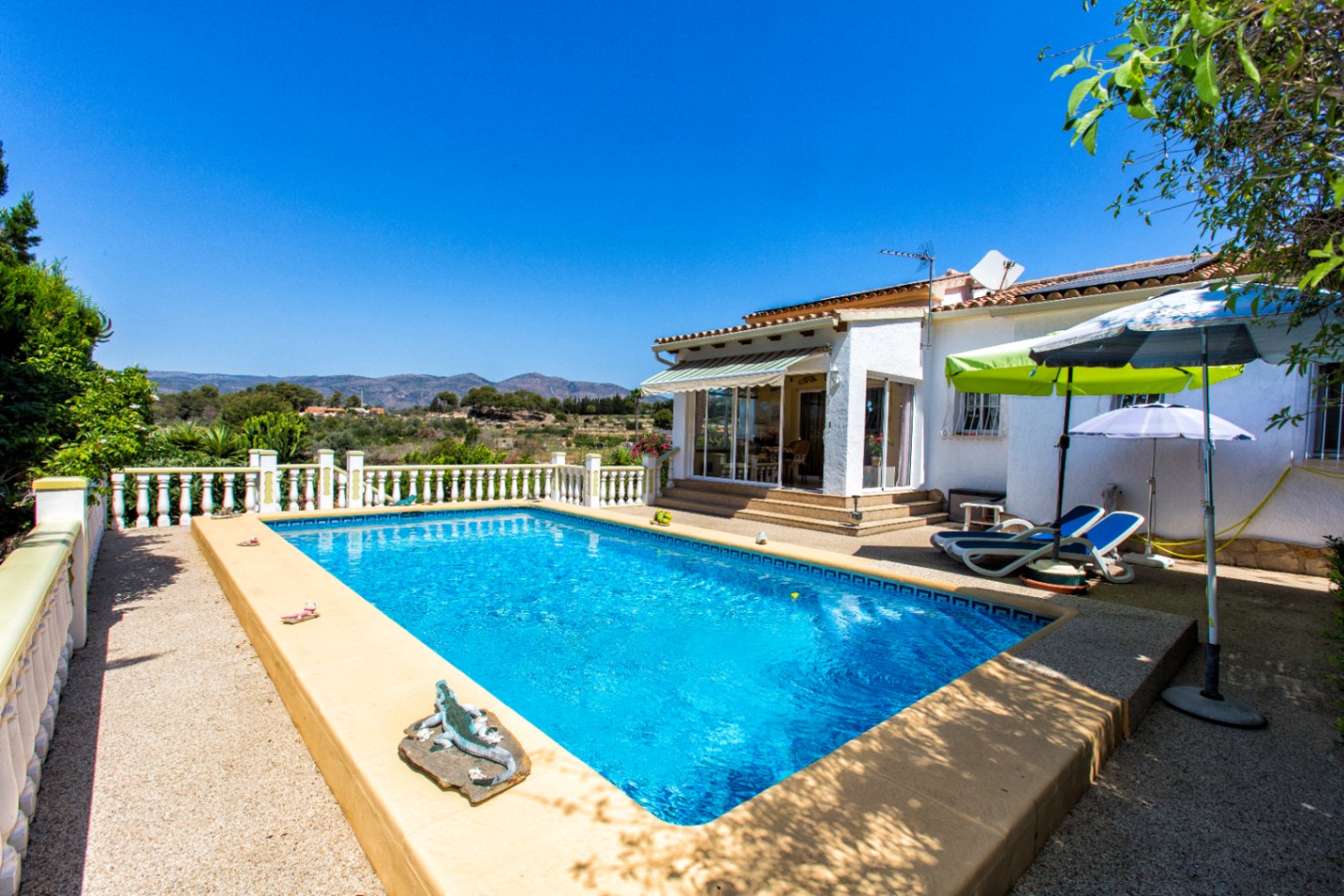 Villa, La Cometa III