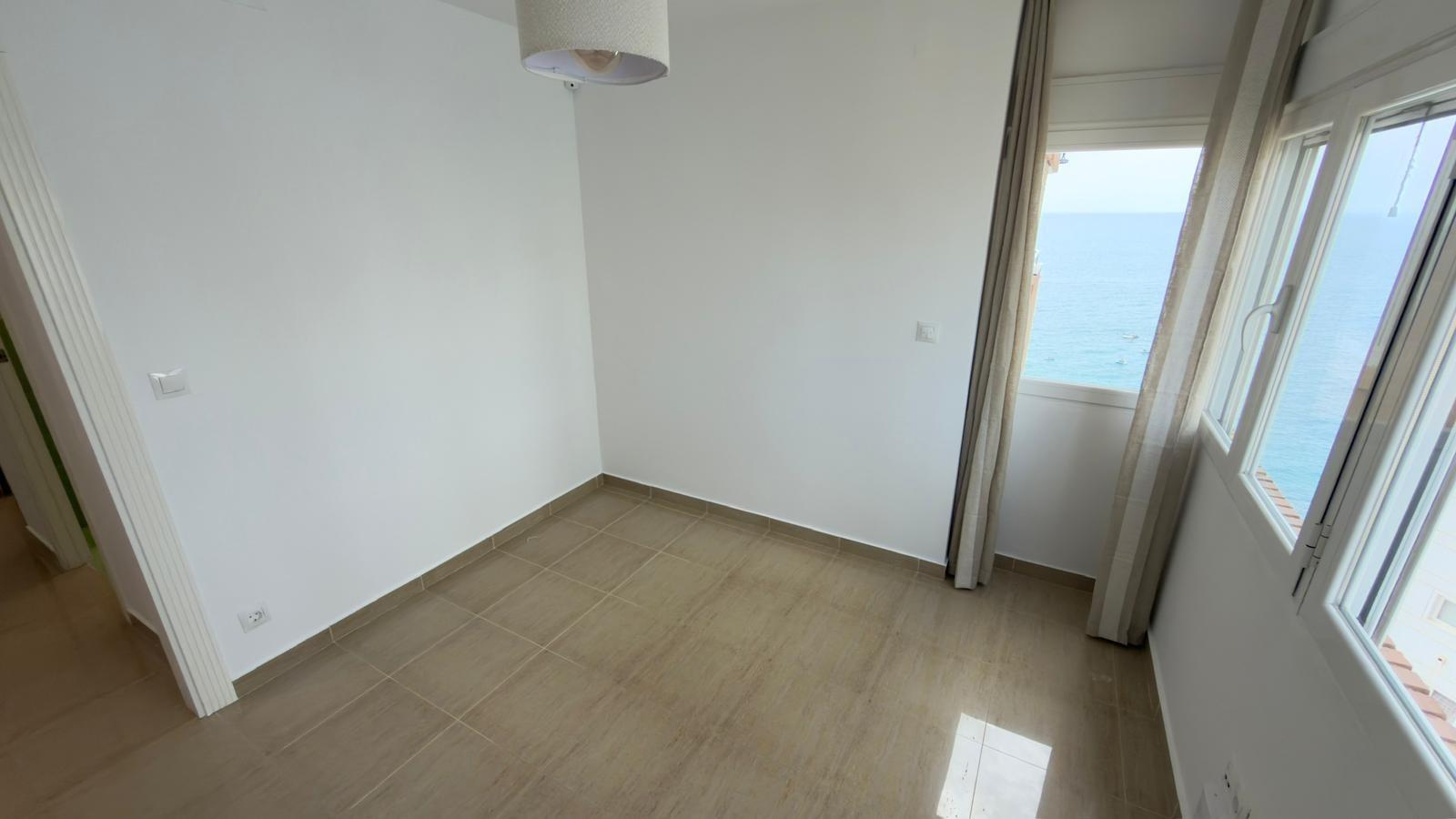 Apartment, 1ª Linea