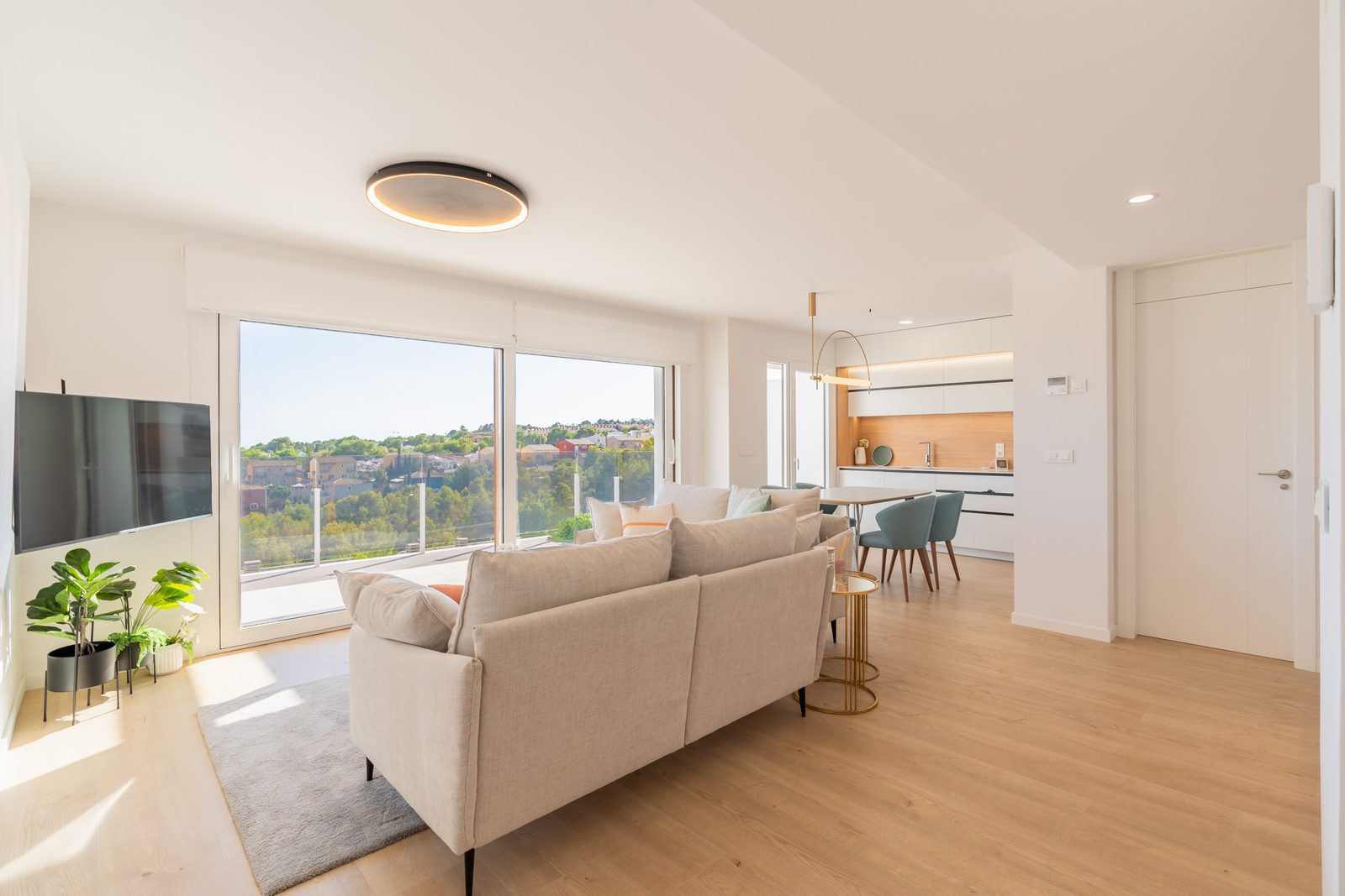 Townhouse, Montebello
