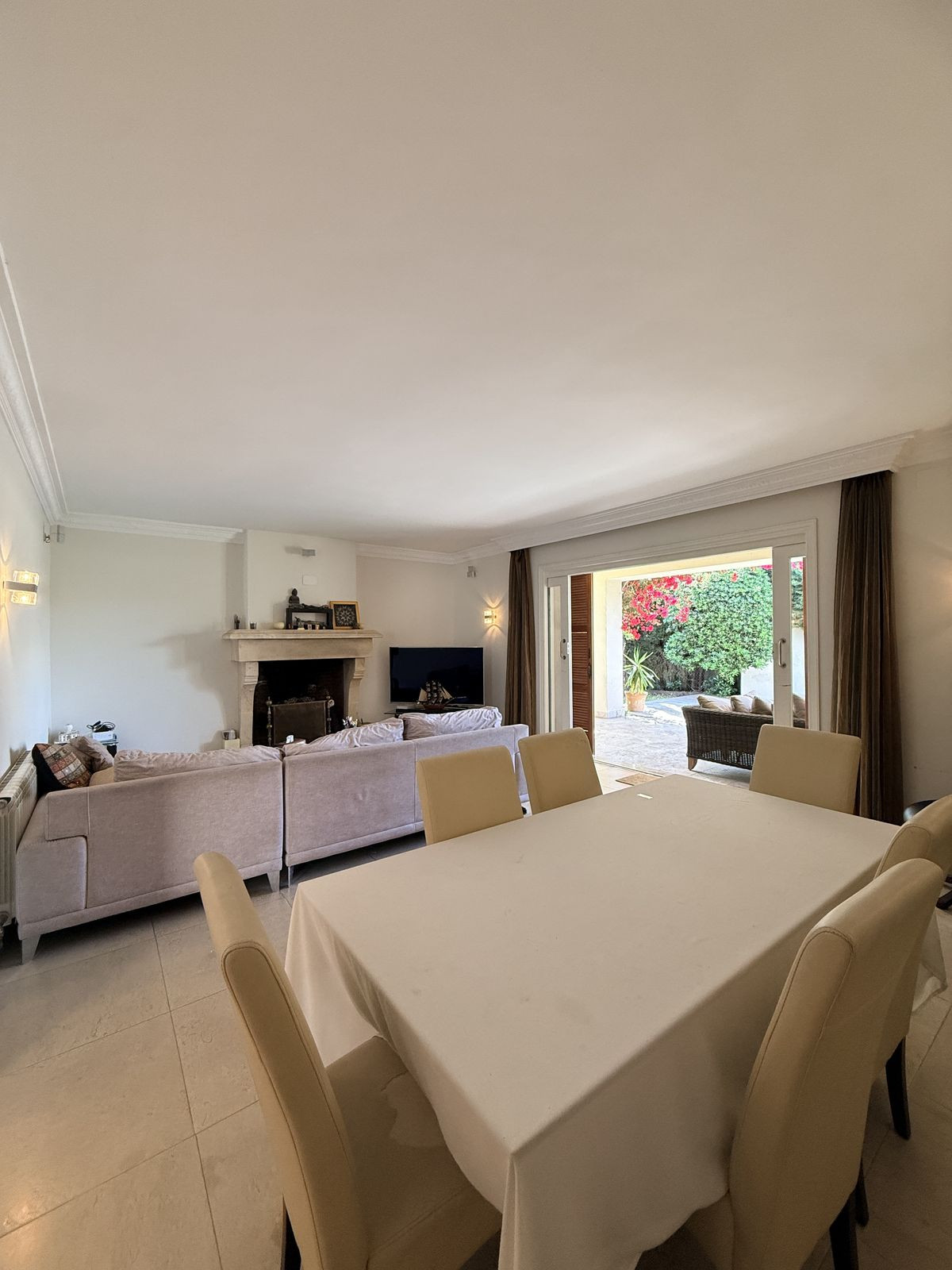 Villa, Bel Air