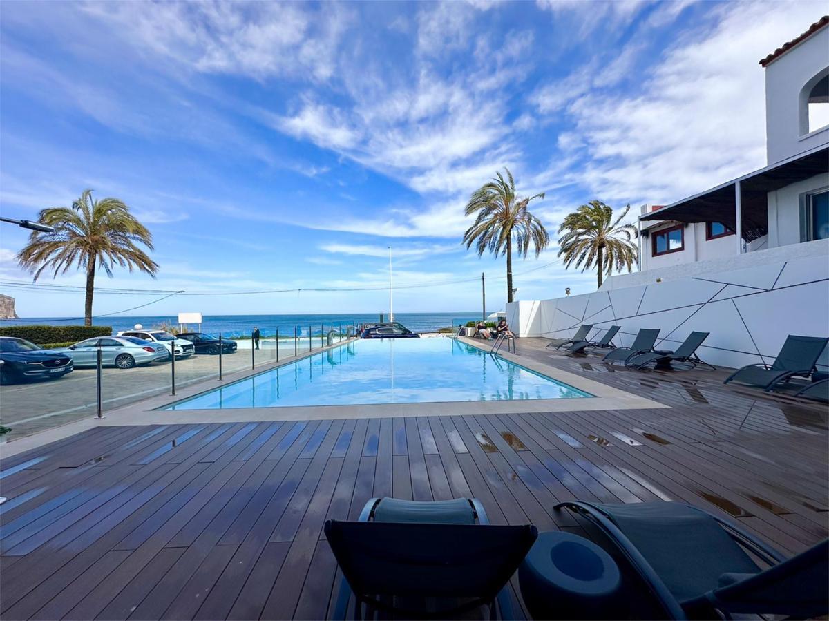 Hotel, Montañar - El Arenal