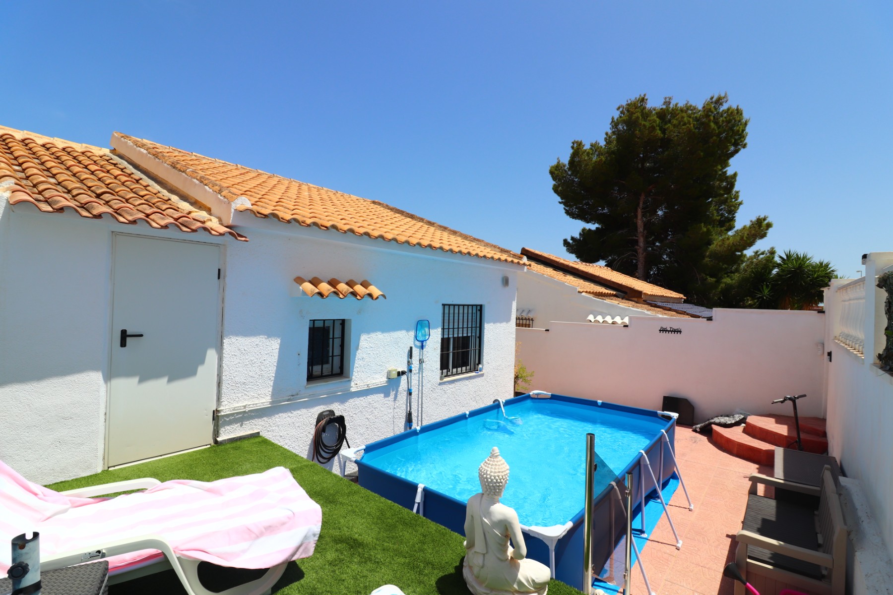 Villa, Villamartin