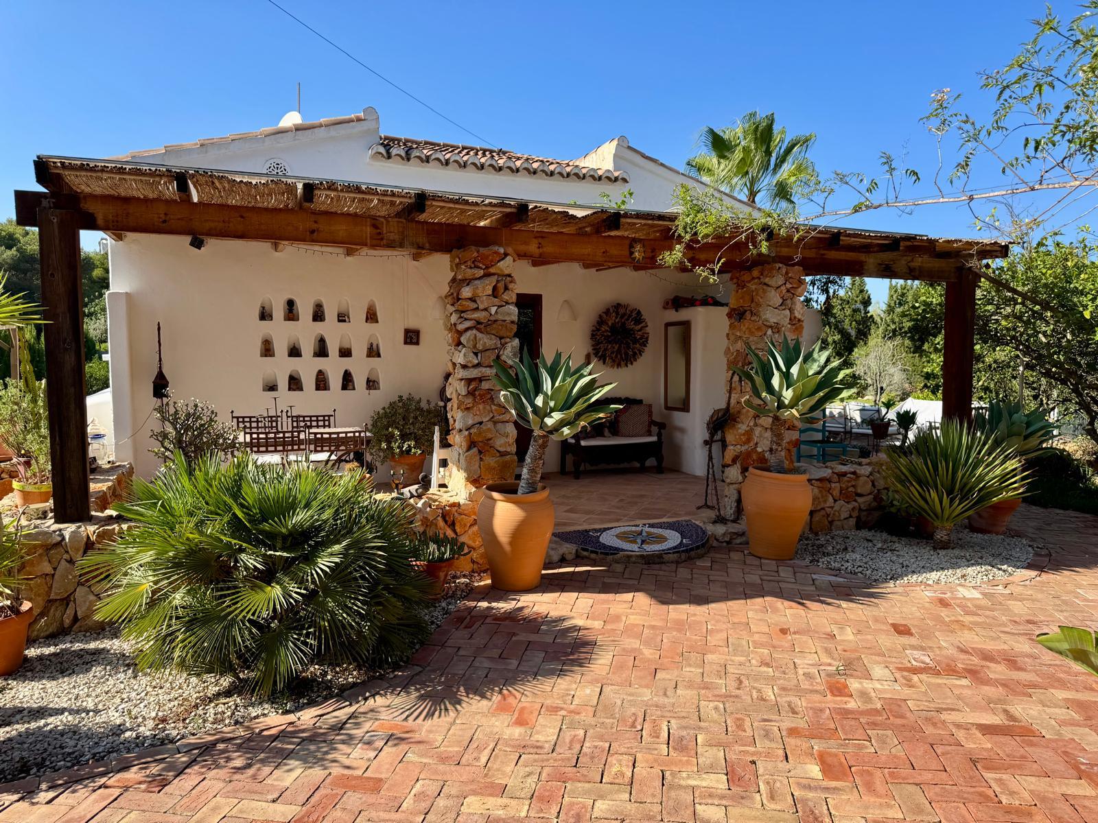 Villa, Puerto