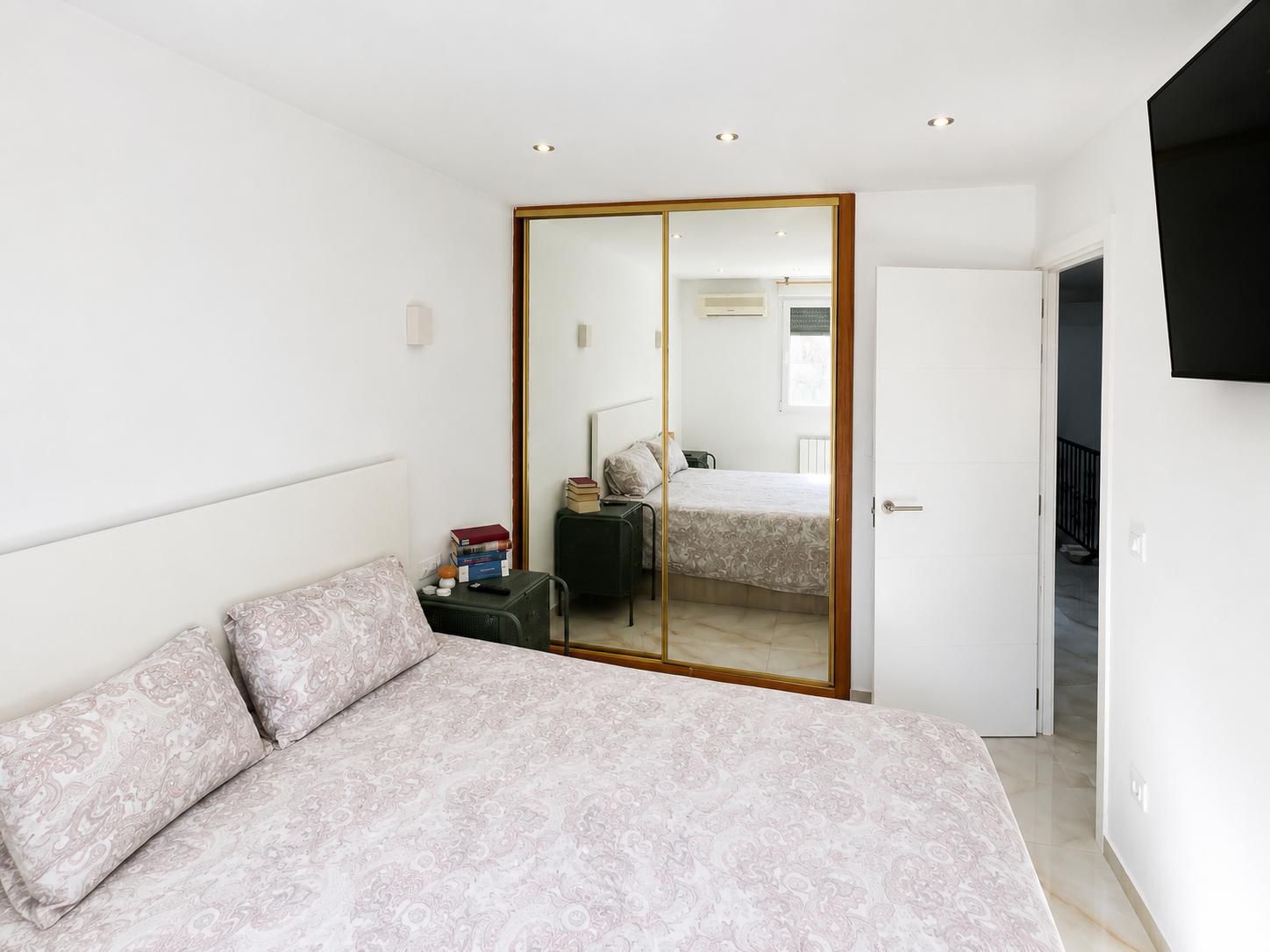 Townhouse, Los balcones