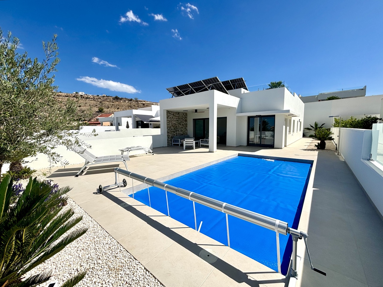 Villa, Benijófar