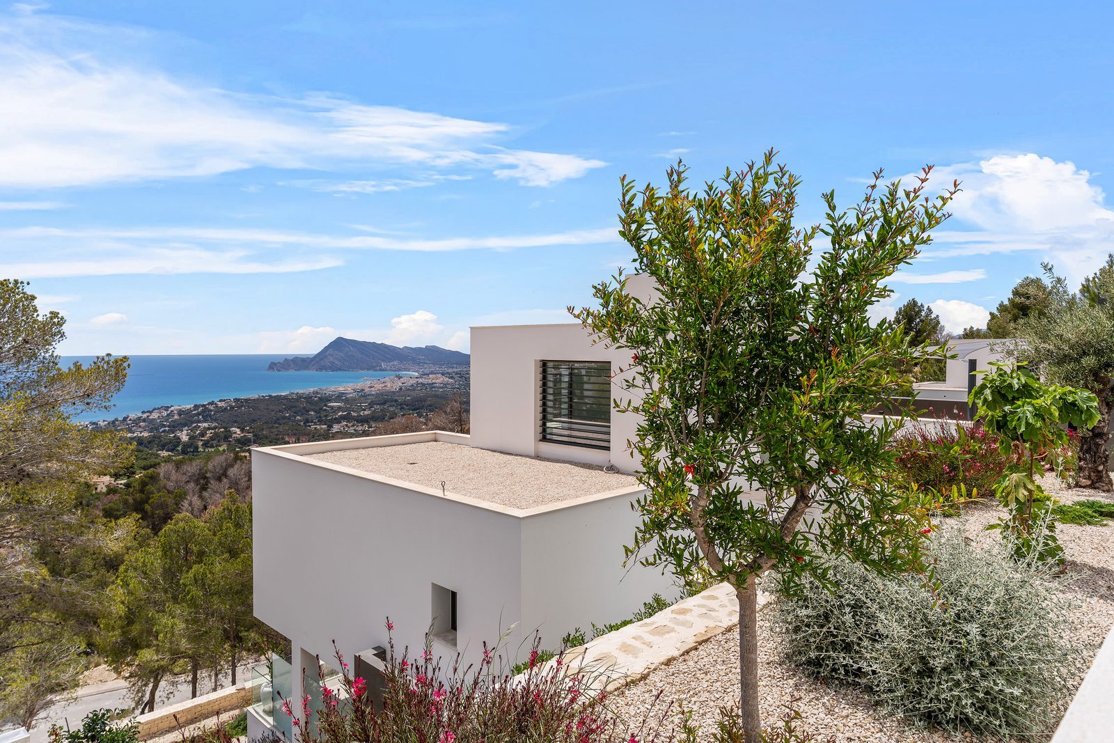 Villa, Seirre Altea