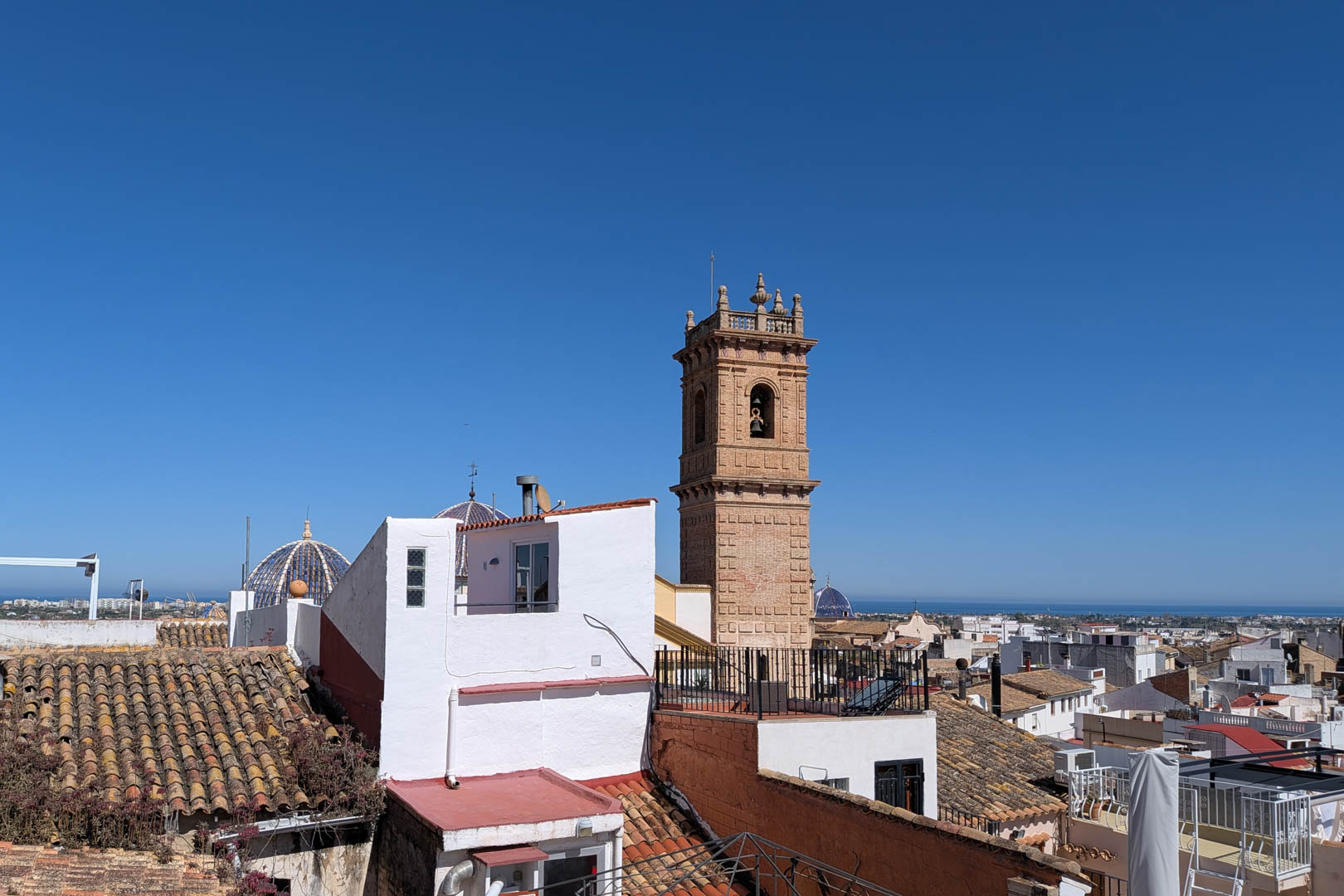 Townhouse, Oliva
