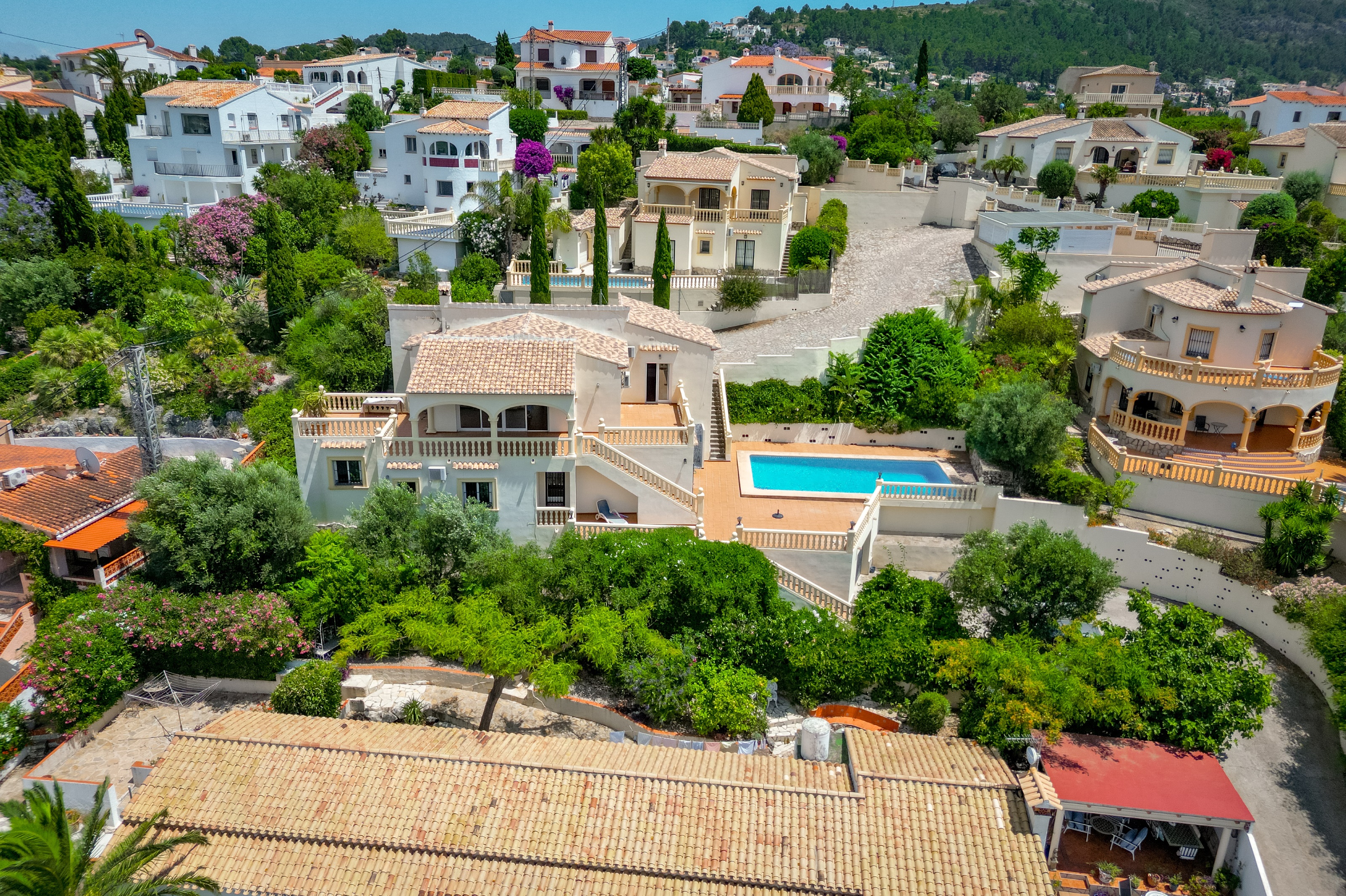 Villa, Orba