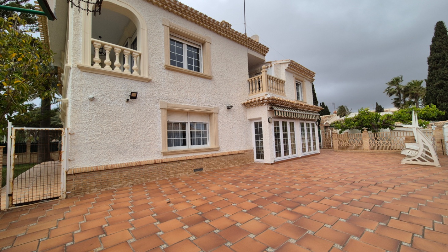 Villa, Orihuela