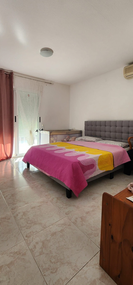 Villa, Albir