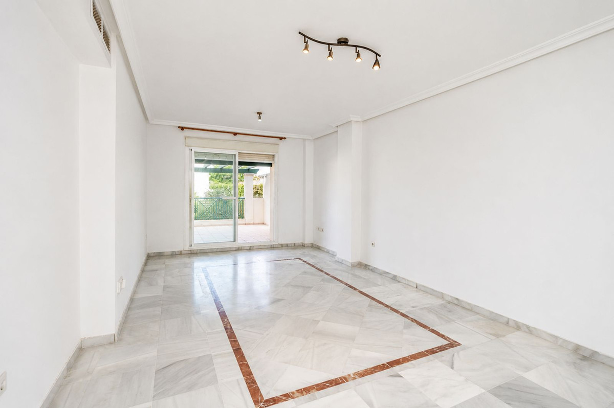 Apartment, Nueva Andalucía