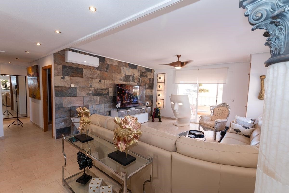 Apartment, Los Dolses