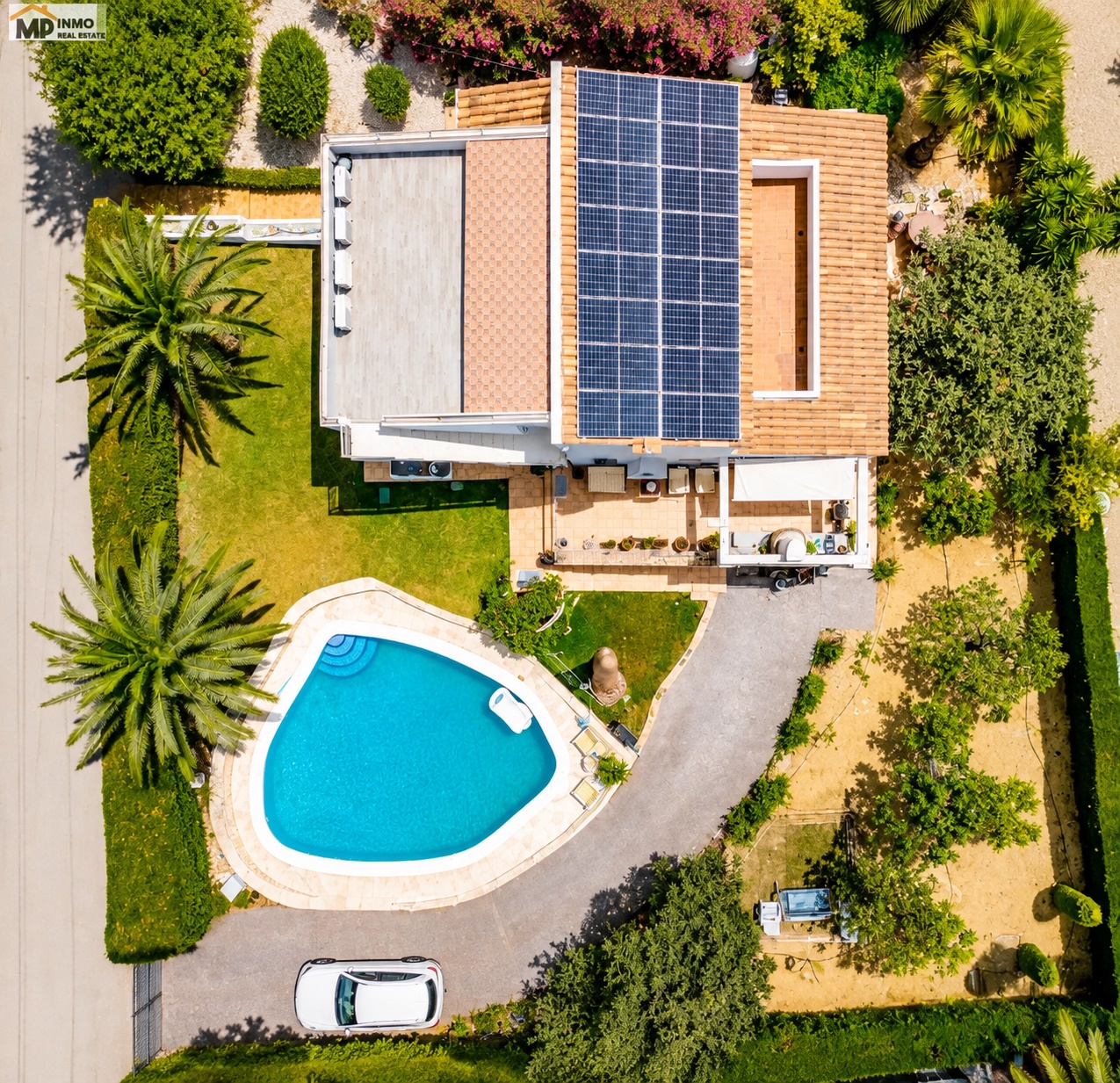 Villa, Gran Sol