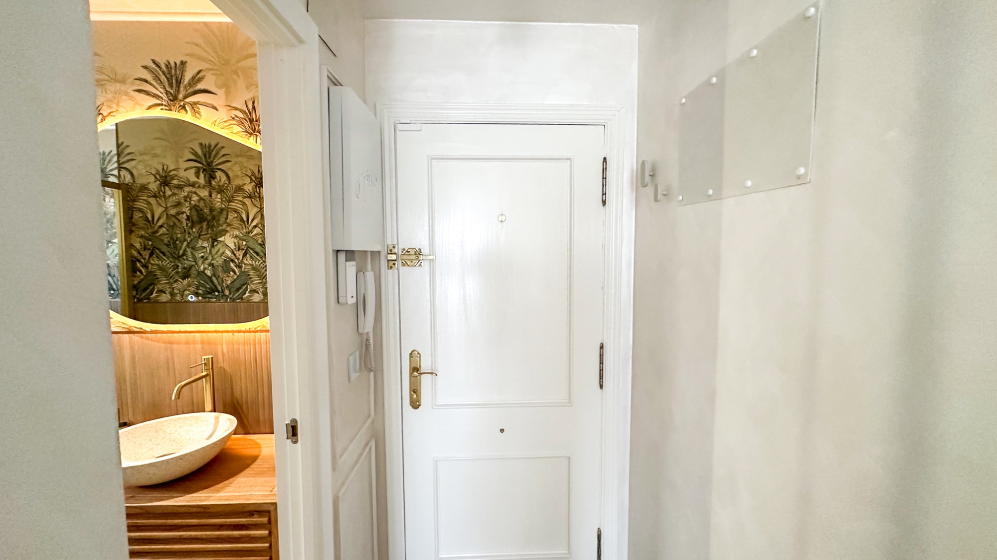 Apartment, Centro