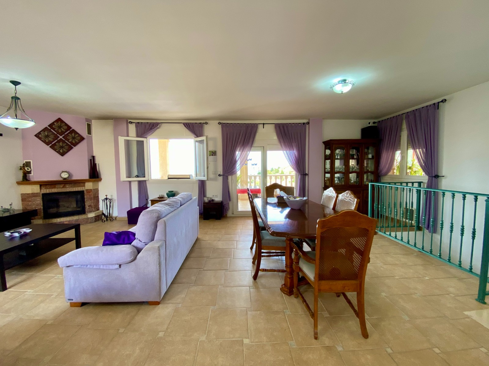 Villa, Lomas De La Juliana