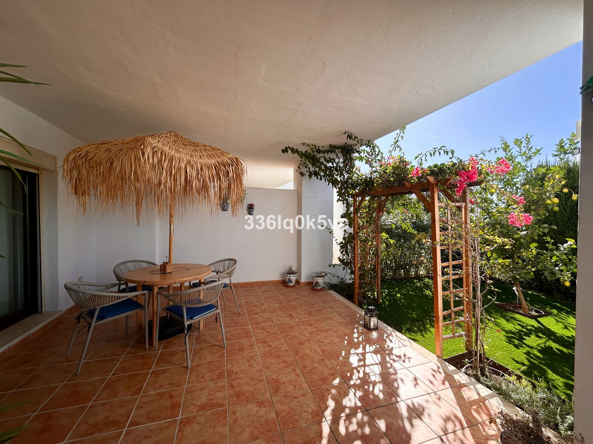 Apartment, Casares