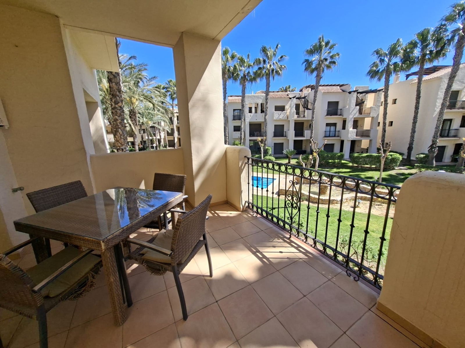 Apartment, Roda Golf
