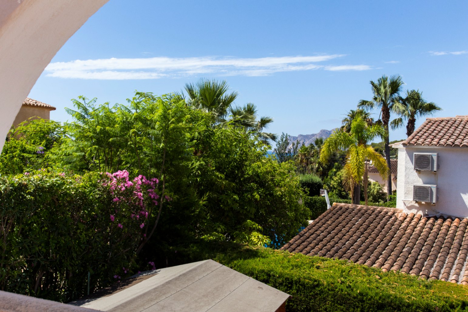 Villa, Baladrar