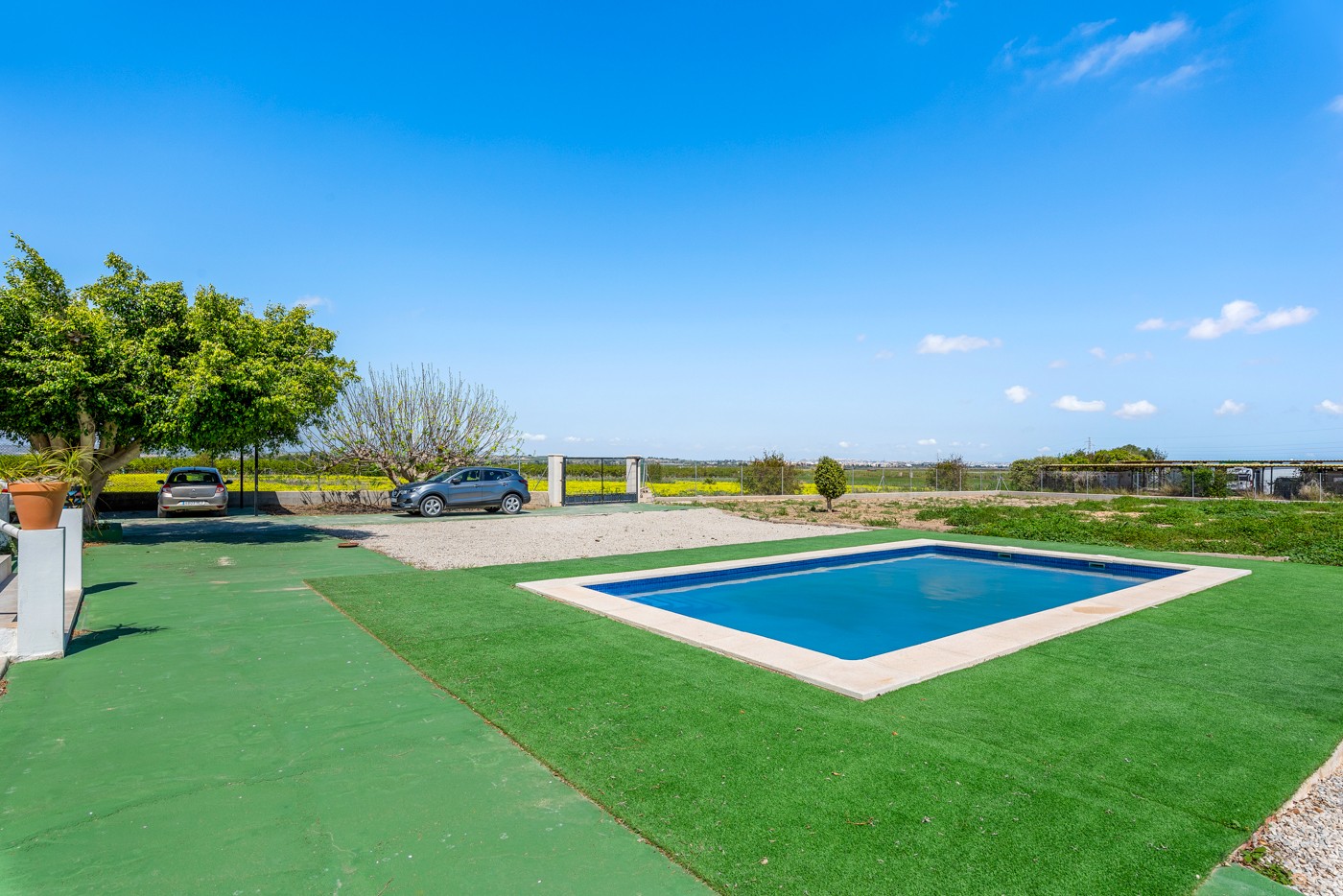 Villa, Los Montesinos