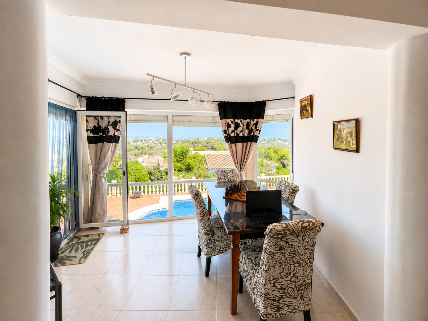 Villa, La Granadella  - Costa Nova