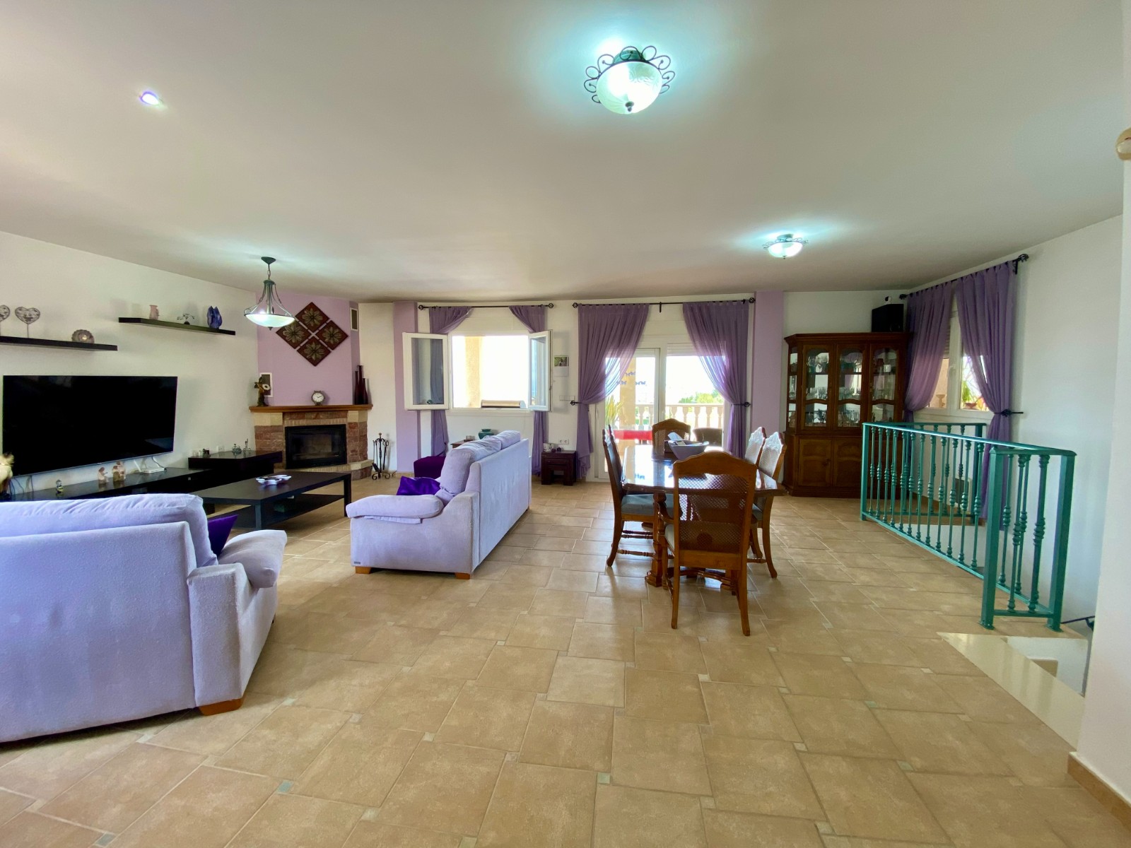 Villa, Lomas De La Juliana