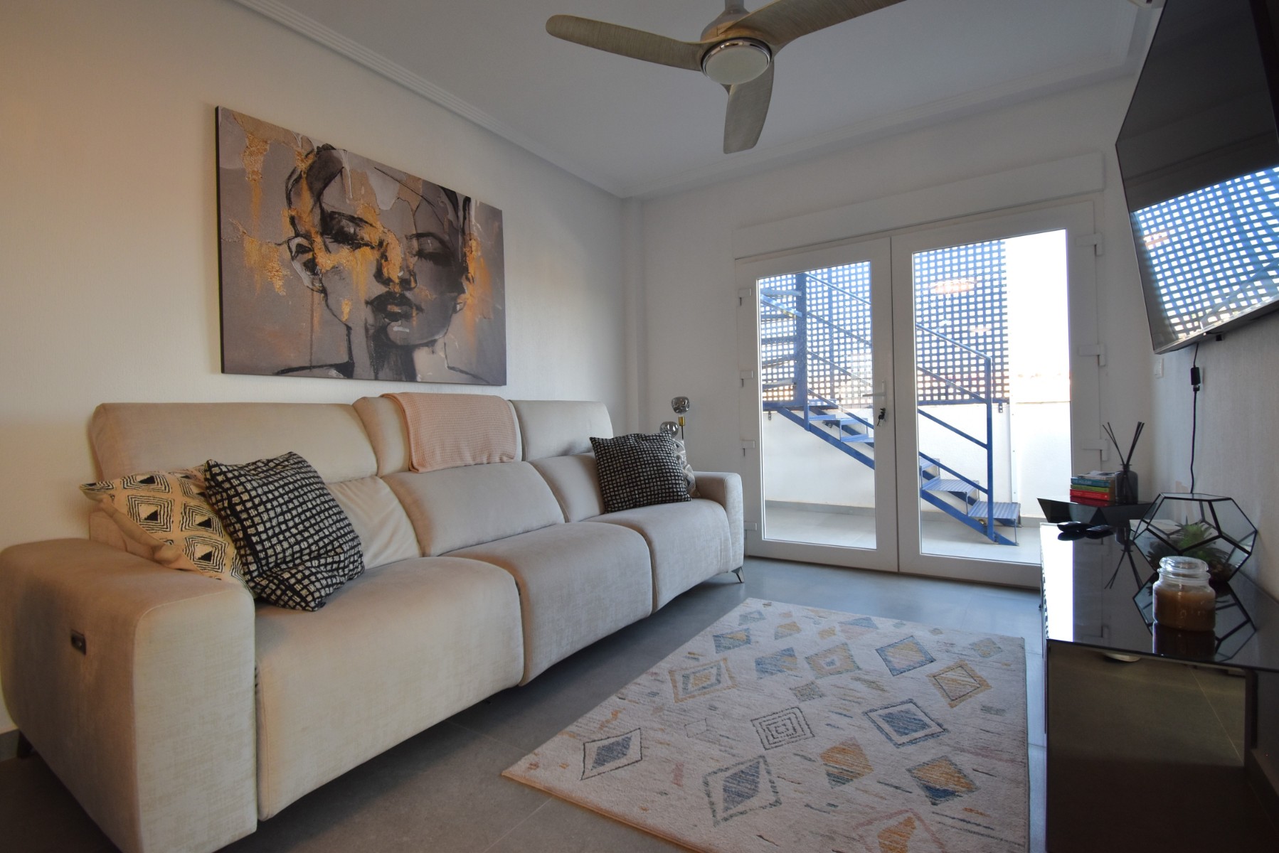Apartment, Las Filipinas