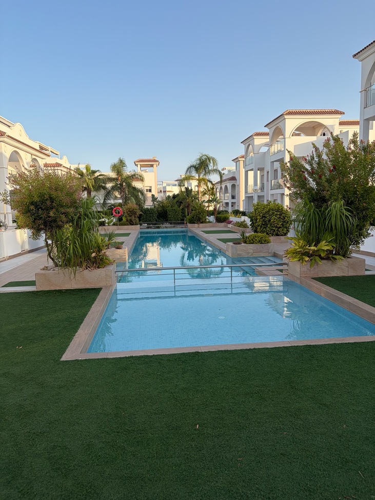 Bungalow, Dona Pepa