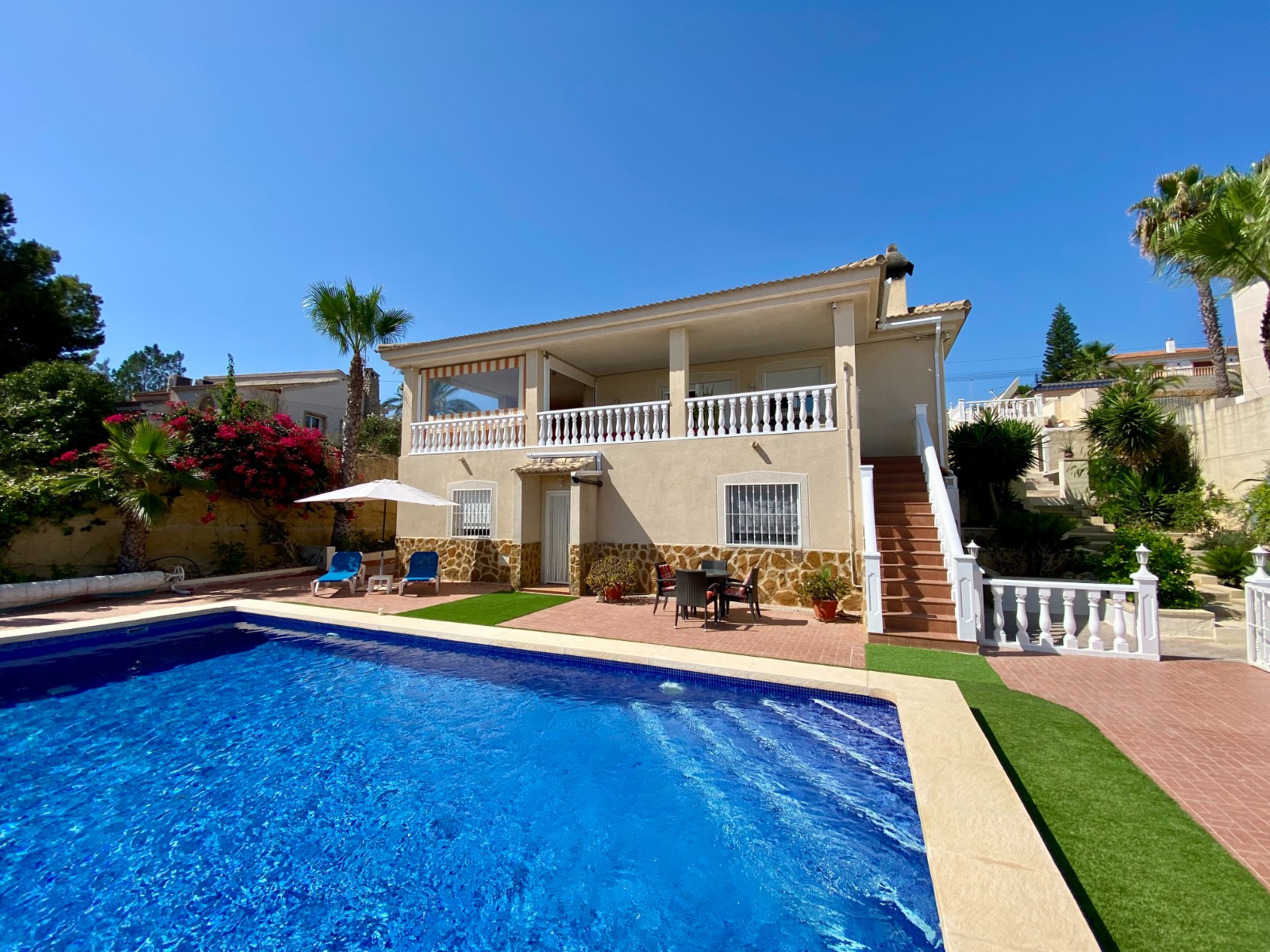 Villa, Lomas De La Juliana