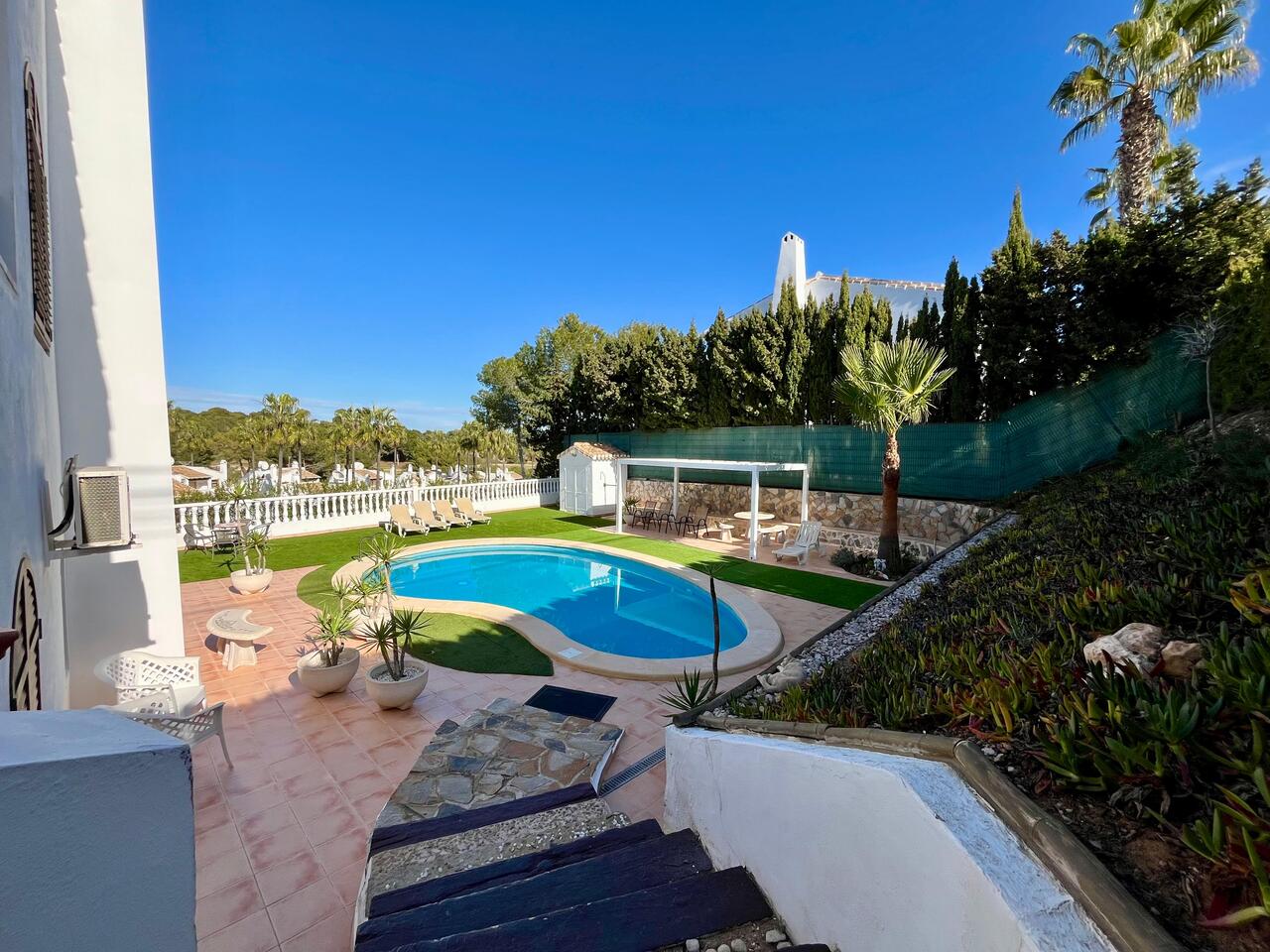 Villa, Villamartin