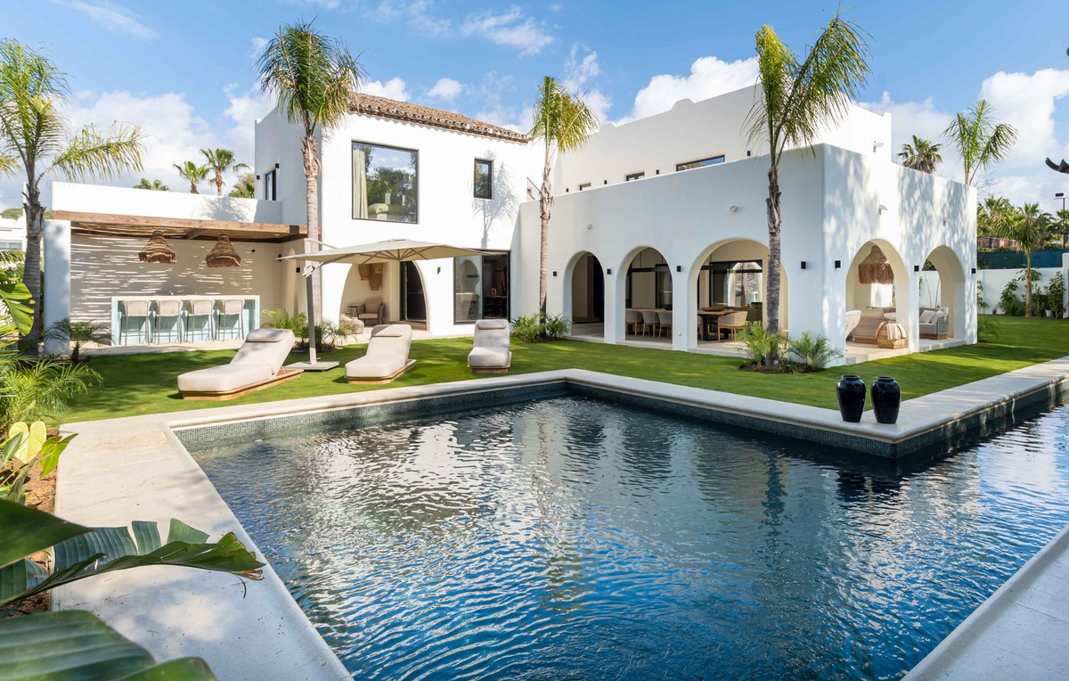 Villa, Guadalmina Baja