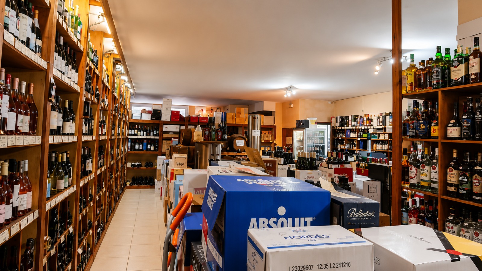 Commercial, Casco Urbano