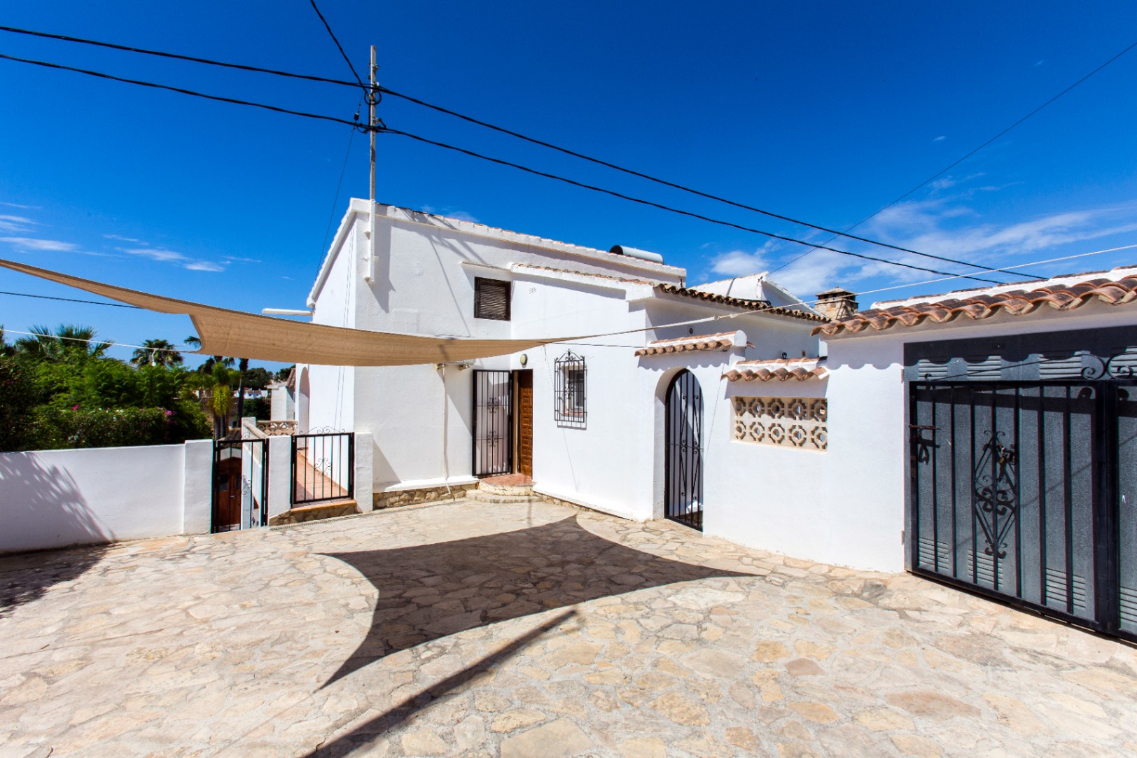 Villa, Baladrar