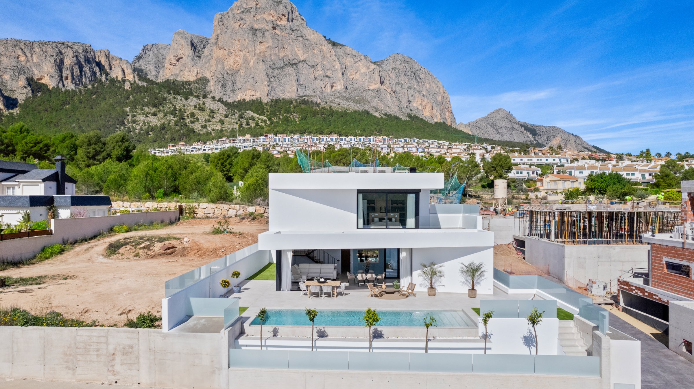 Villa, Polop