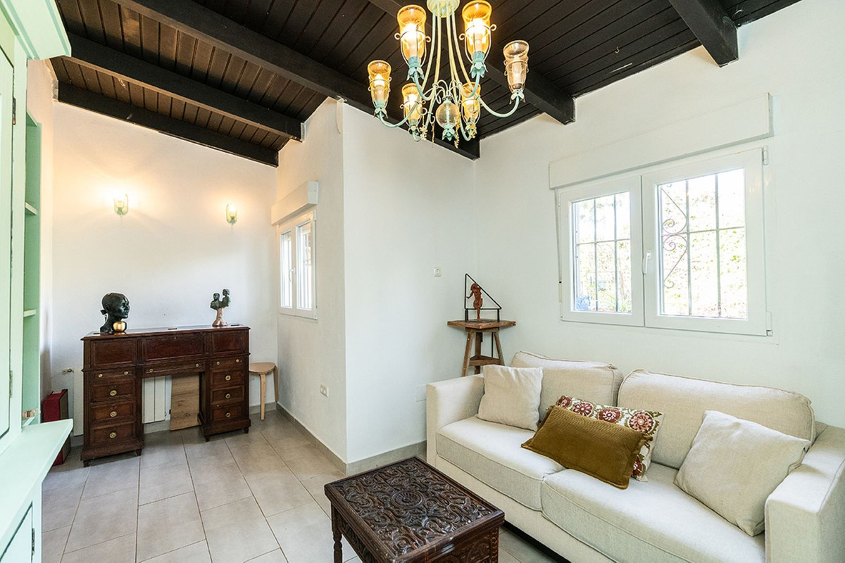 Villa, Río Real