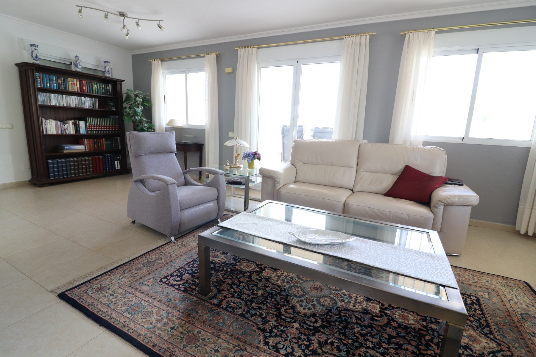 Villa, Lomas de La Juliana