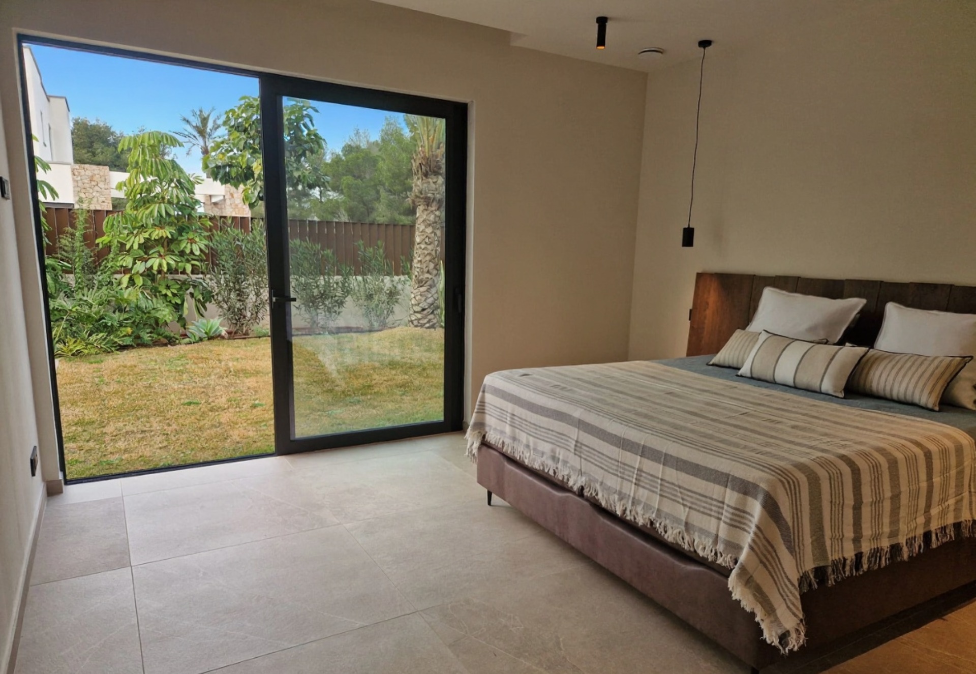 Villa, La Granadella  - Costa Nova