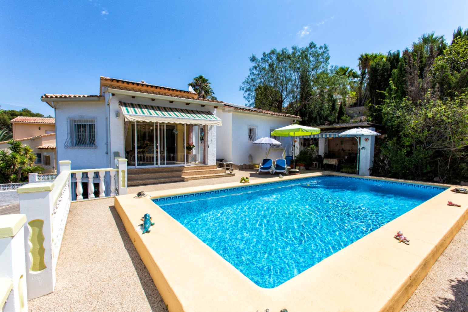 Villa, La Cometa III