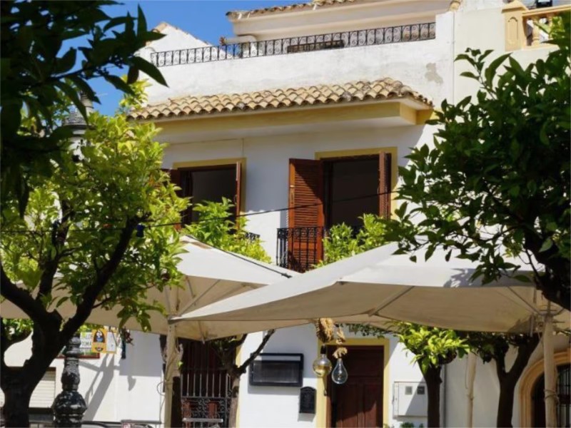 Villa, Zona Pueblo