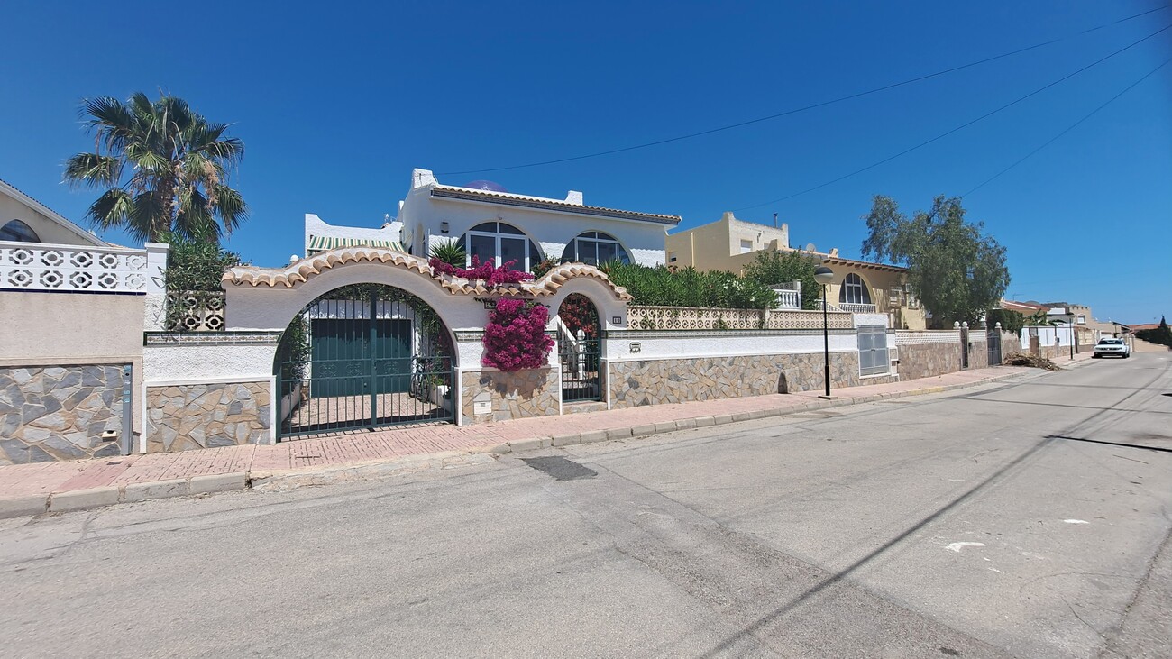 Villa, Blue Lagoon