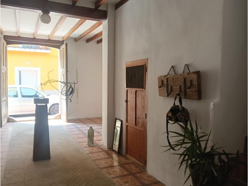Villa, Jesús Pobre