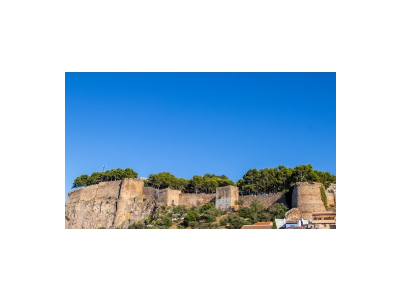 Plot / Land, Las Rotas / Les Rotes