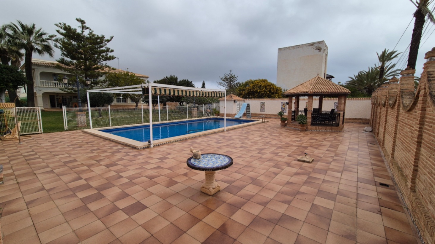 Villa, Orihuela