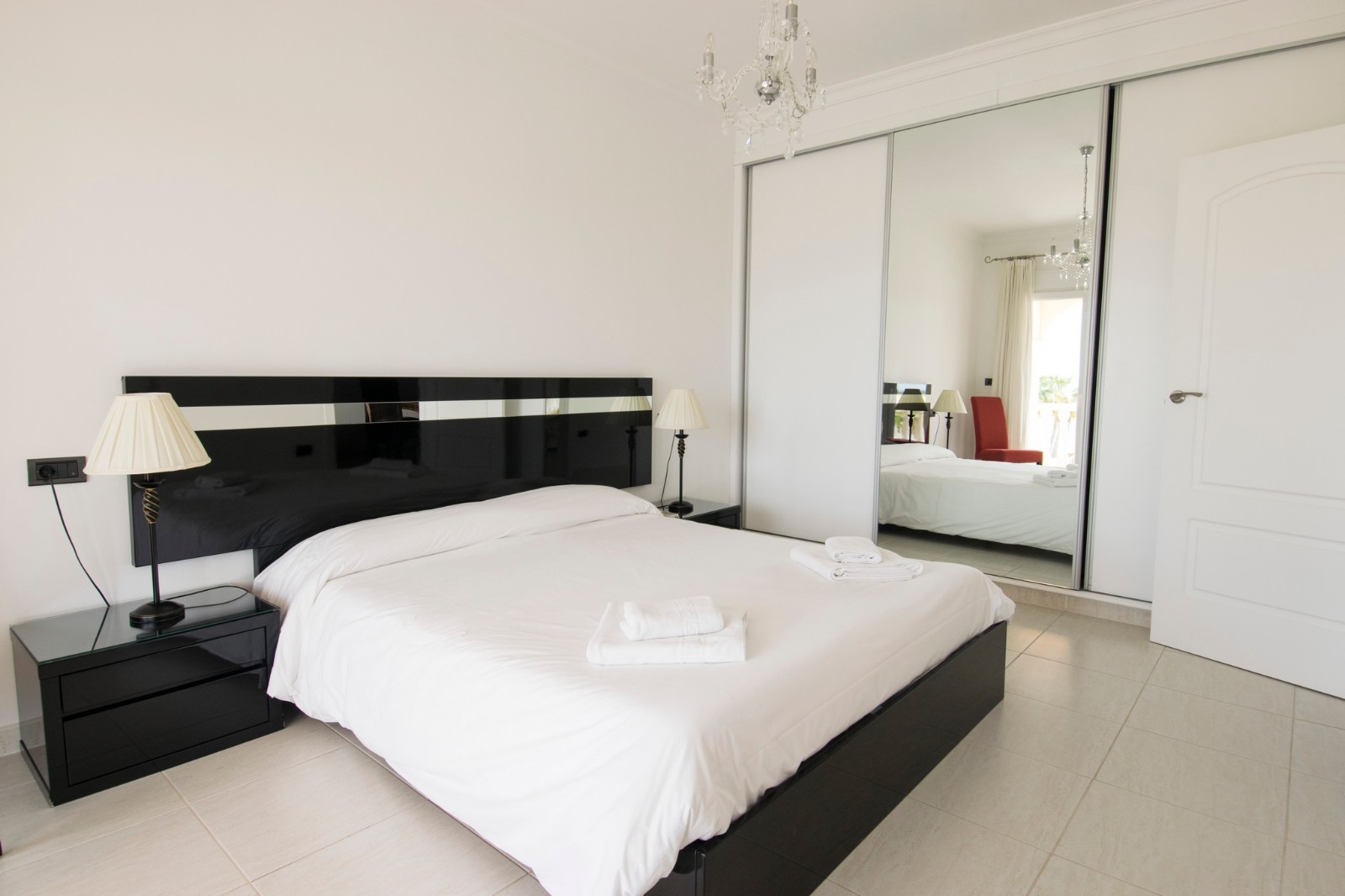 Apartment, La Fustera