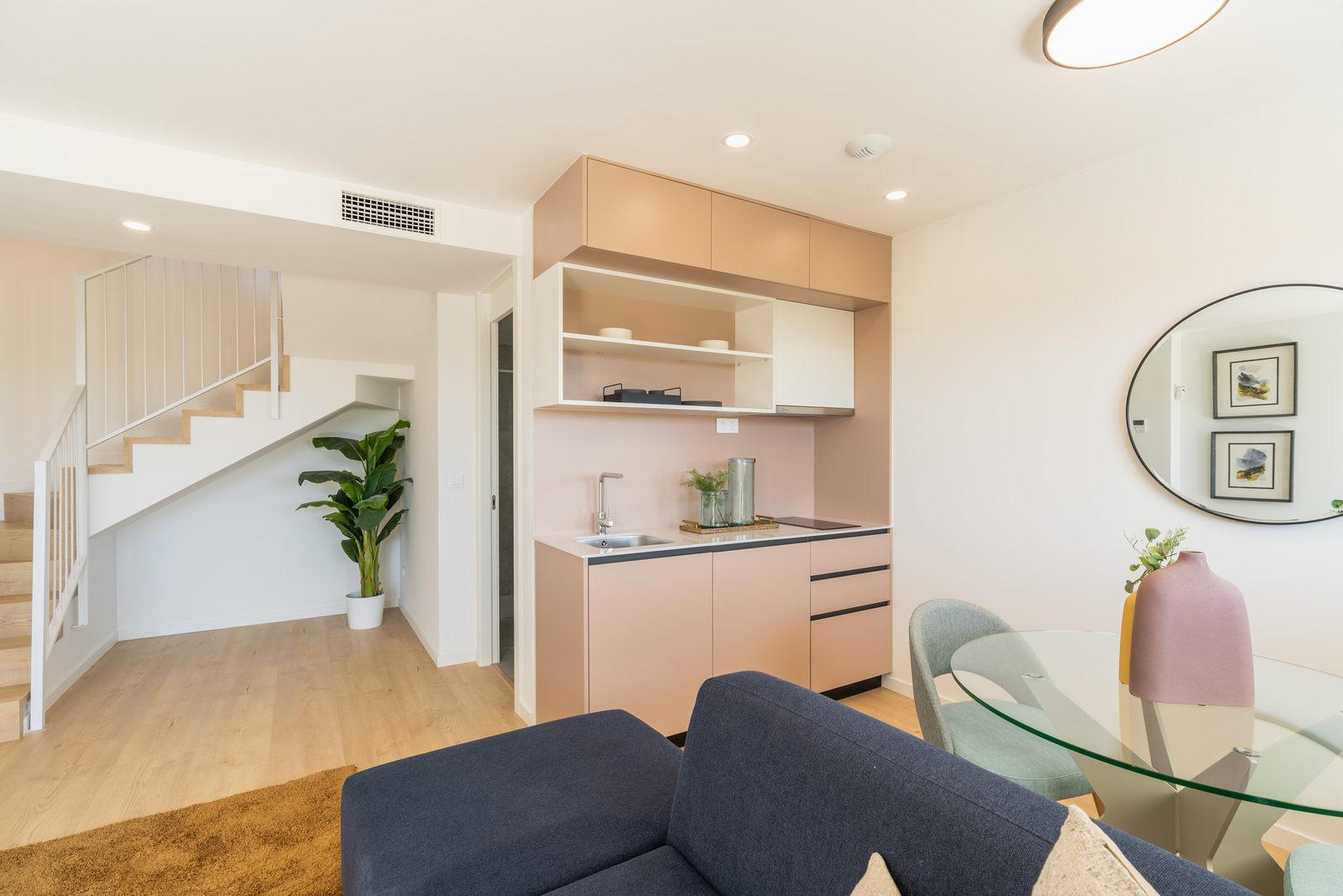 Townhouse, Montebello
