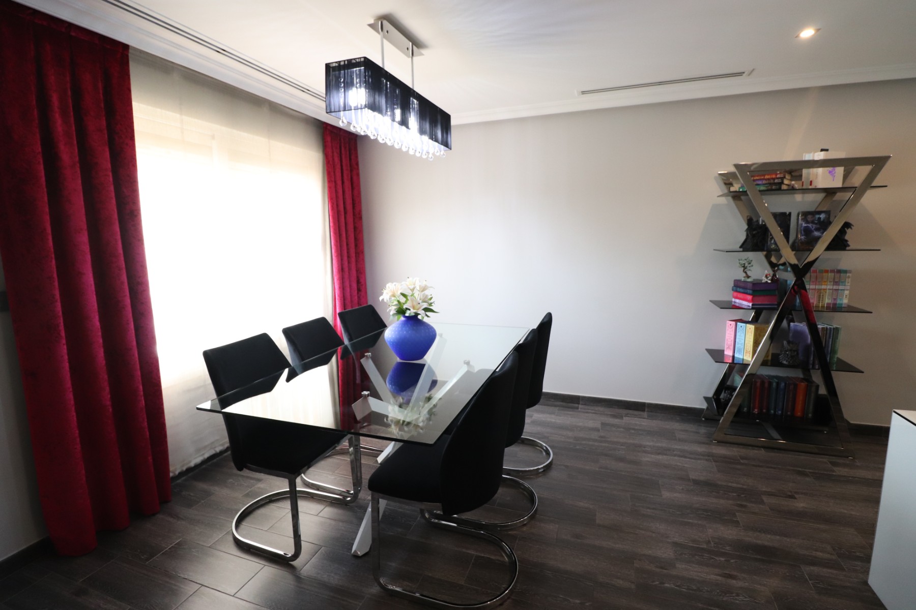 Townhouse, Redovan - Town