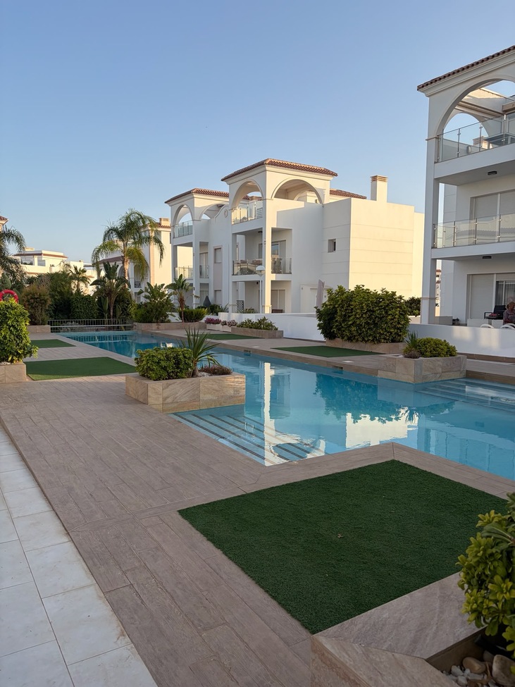 Bungalow, Dona Pepa