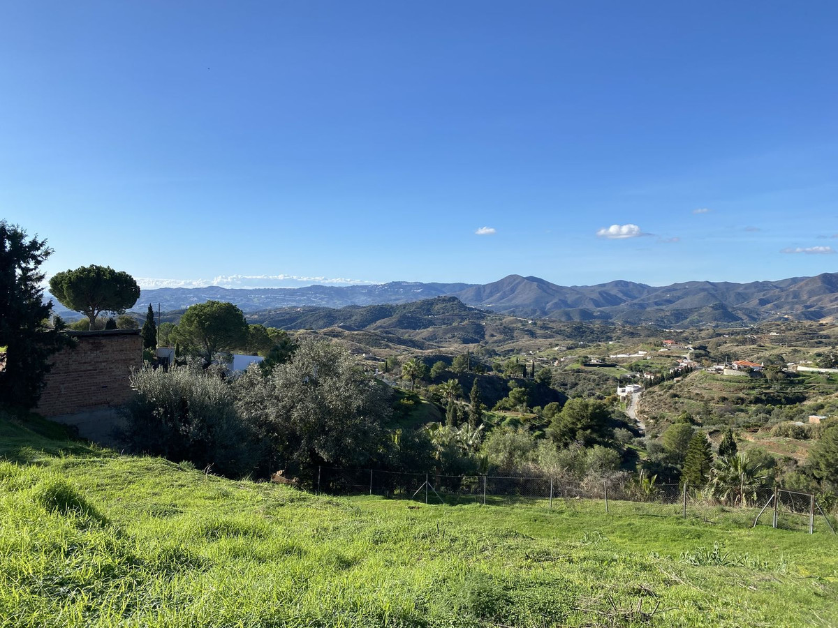 Plot / Land, Mijas