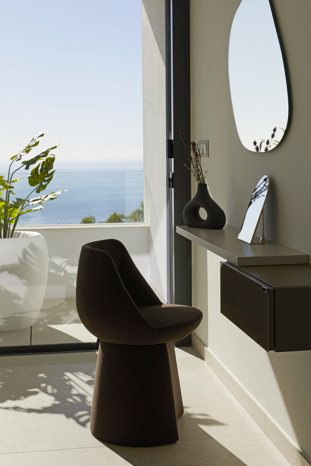 Villa, Seirre Altea