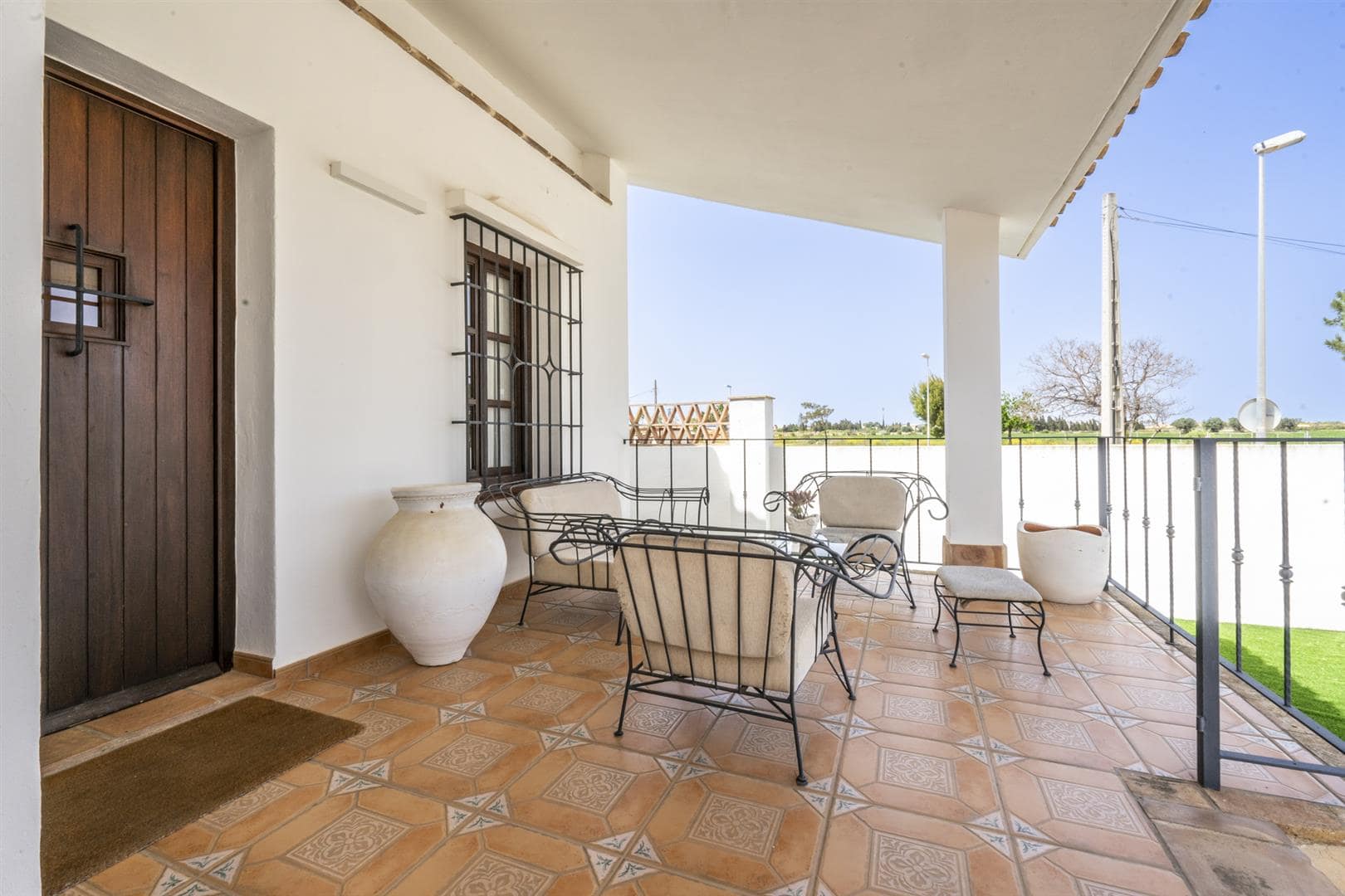 Villa, Santiago de la Ribera