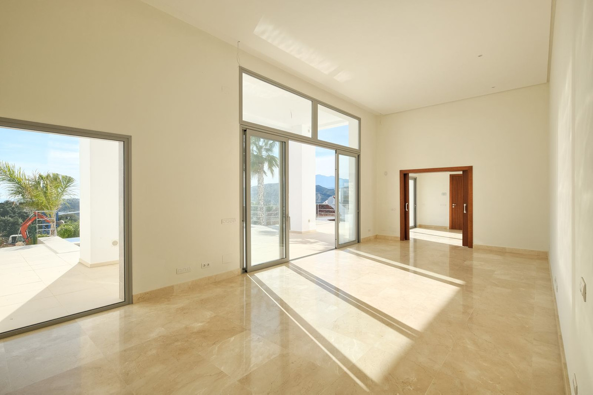 Villa, Benahavís
